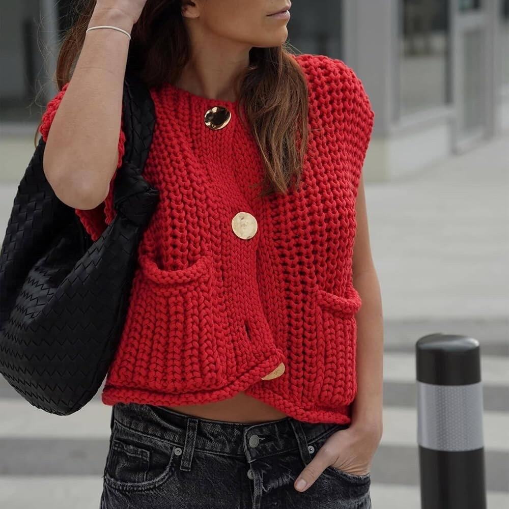 Fashion Red Chunky Knit Sweater Vest Gold Button Pocket Detail Size M
